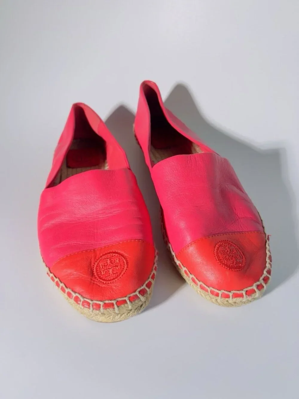 Tory Burch Colorblock Leather Espadrille Flats Pink Red Size 8.5 No Box - Picture 1 of 13